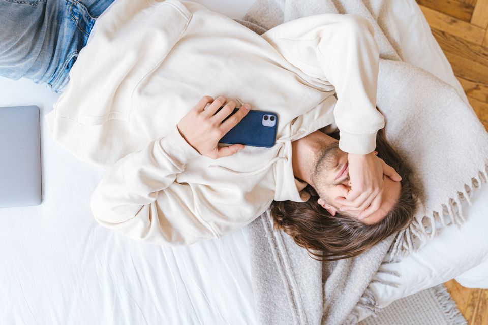Fleire tek dette mobilgrepet. Eksperten kjem med ei tydeleg åtvaring.